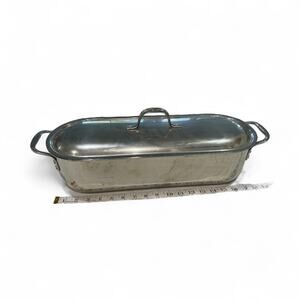 CRATE & BARREL STAINLESS STEEL FISH POACHER WITH LIFTING RACK